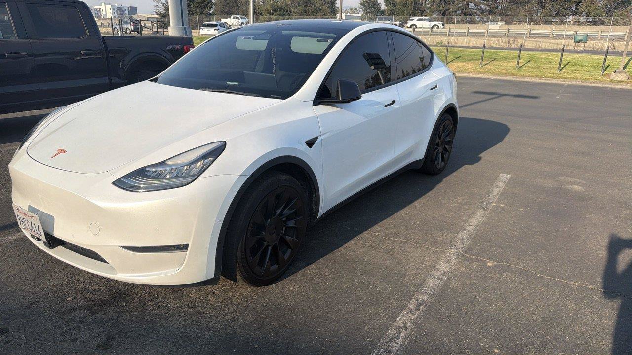 tesla model y 2021 5YJYGDEE3MF097857 image tesla model y 2021 5YJYGDEE3MF097857 image